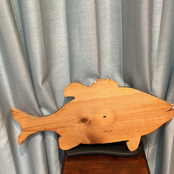 Large Handcrafted Wooden Fish Man Cave Cabin Decor Handpainted Ready for a Clock - Picture 8 of 9